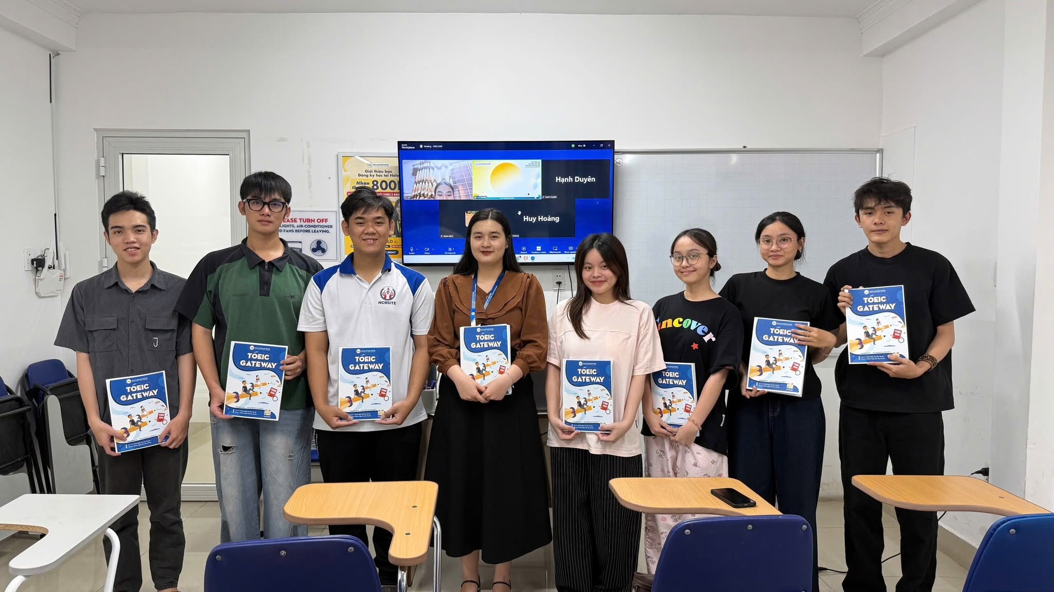 Lớp học TOEIC của Ms. Hương Vũ tại Halo