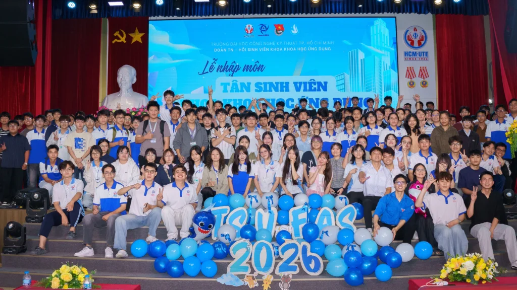 Halo đồng hành cùng tân sinh viên khoa Khoa học Ứng dụng UTE